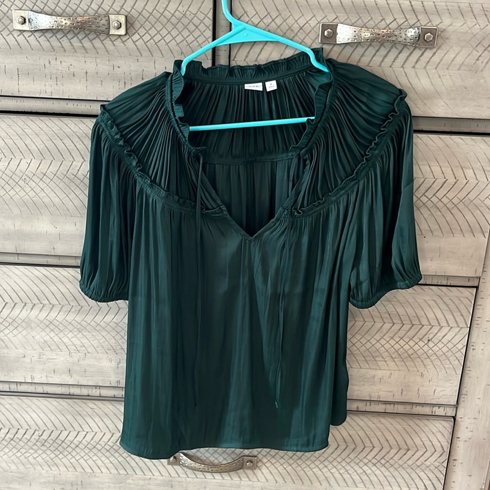 New w/o Tags gap Super soft Shirt